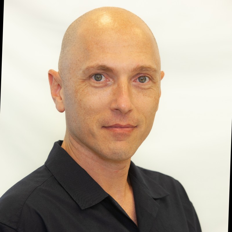 Dr. Haim Belinson 